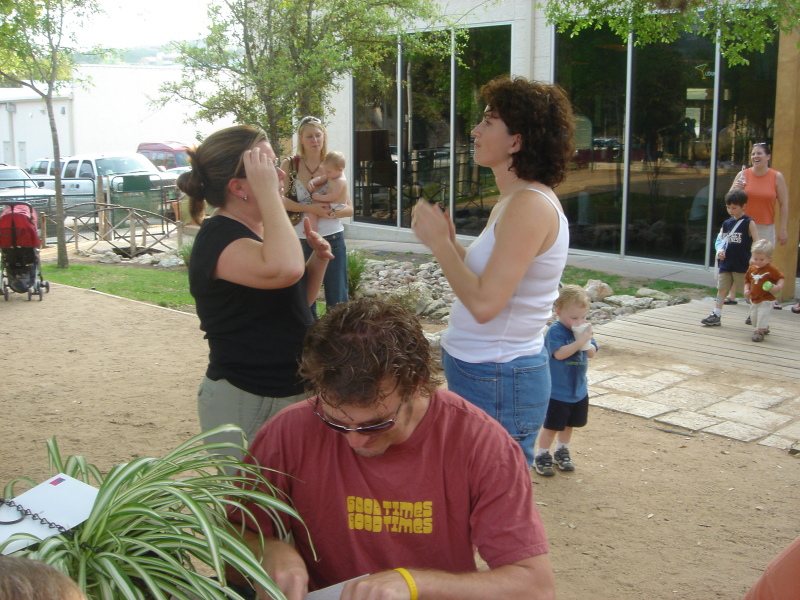 2006/04(Apr)/01(Heathers BD)/800x600_DSC03119.JPG